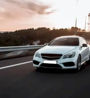 Bilar med bokstaven S: 200 namn