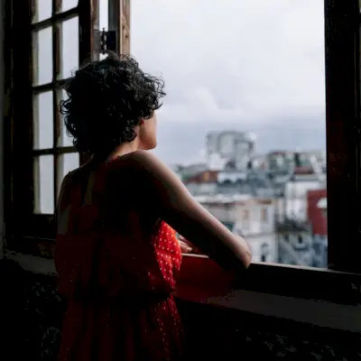 Què és la depressió situacional? A més, 10 consells per ajudar-vos a tractar