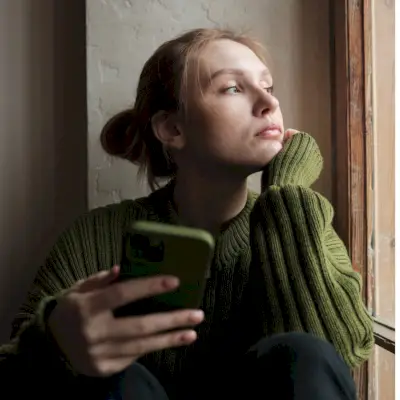 Чувствителност към отхвърляне: какво представлява, признаци, причини и как да се справите