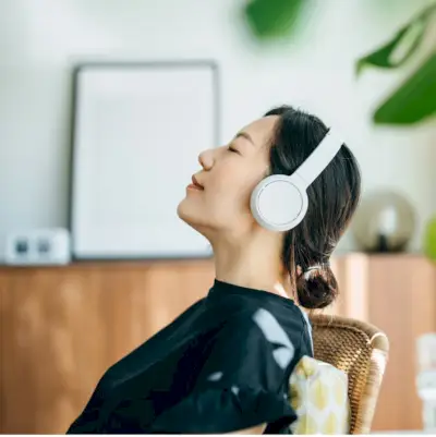 Hvid støj eller lyserød støj? 10 bedste lyde til at hjælpe dig med at sove