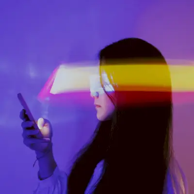 Какво е AI тревожност? 5 съвета, които ще ви помогнат да се справите със страха