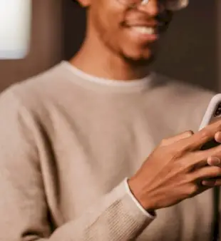 150 имена за най-добър приятел в WhatsApp