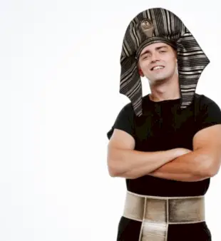 200 nombres egipcios con significados