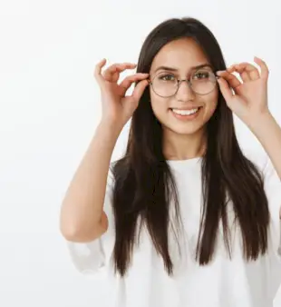 160 vzdevkov za ljudi, ki nosijo očala