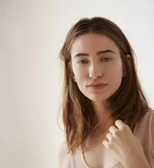 200 нейтральних імен