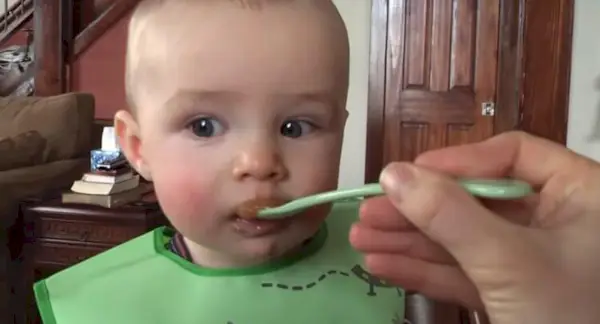 Prečo čakám na odstavenie dieťaťa (BLW)